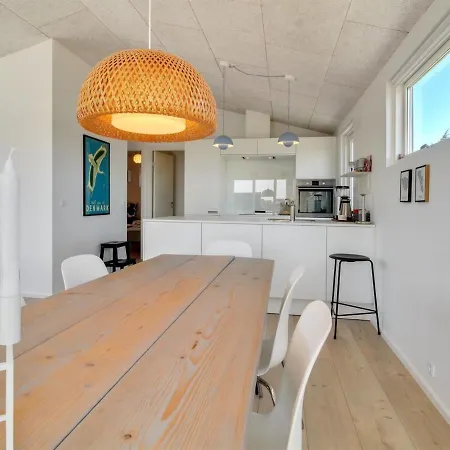 Holiday home Manni - 800m From The Sea In Western Jutland By Interhome