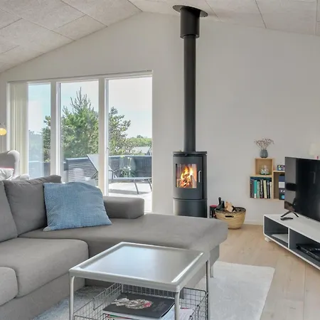 펜션 Manni - 800m From The Sea By Interhome *